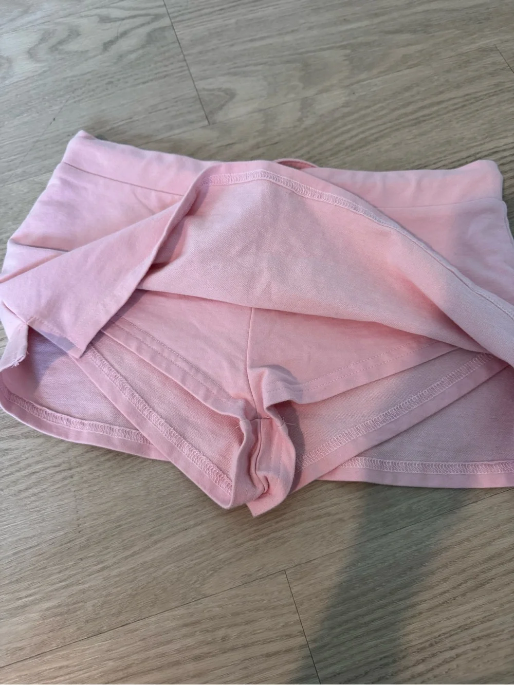 Edikted Bayside Slitted Pink Micro Skort